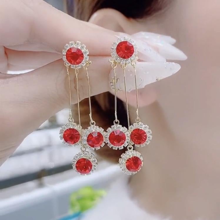 Zircon Round Petal Earrings