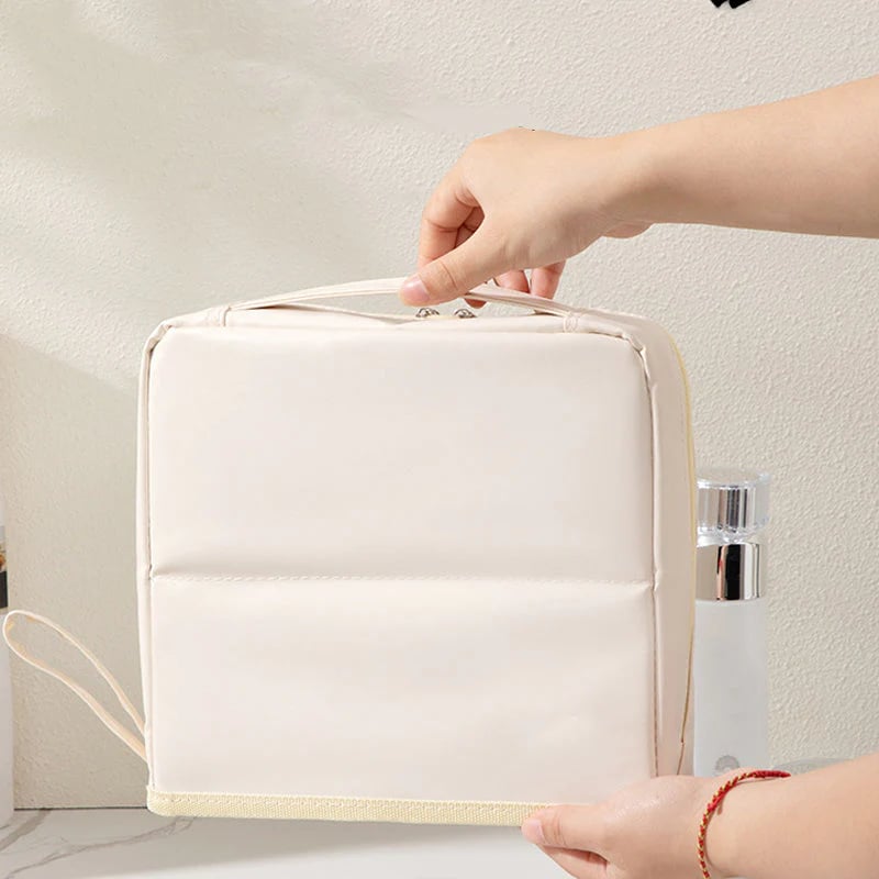🔥Hot Sale🔥Stylish Handheld Partitioned Cosmetic Bag