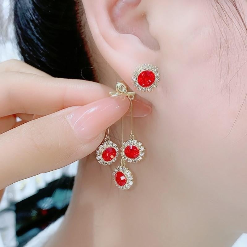Zircon Round Petal Earrings